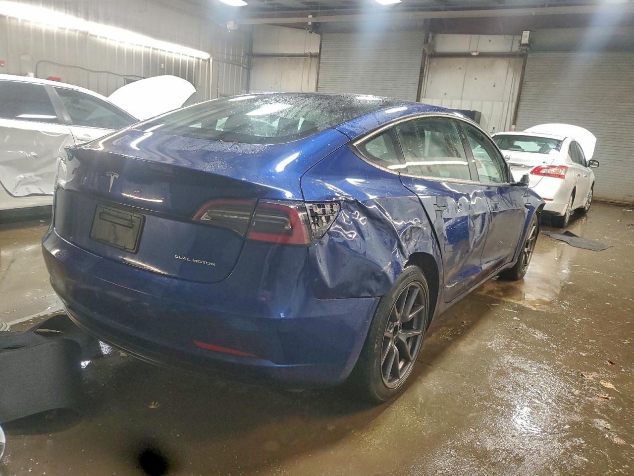 2022 TESLA MODEL 3 photo 5