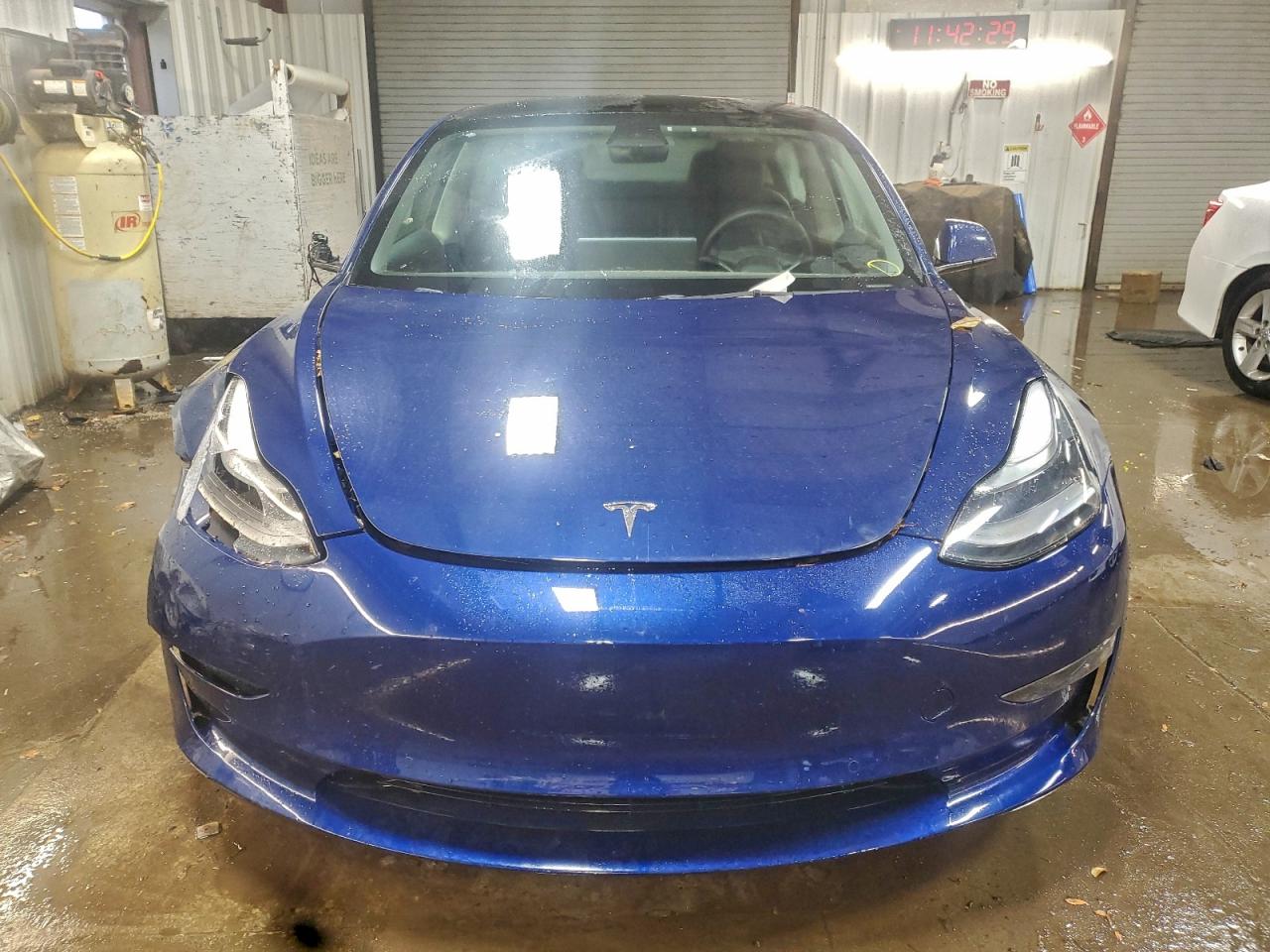 2022 TESLA MODEL 3 photo 9