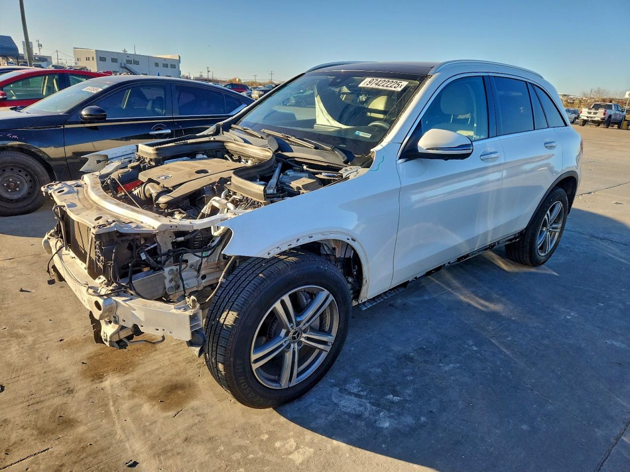2021 MERCEDES-BENZ GLC