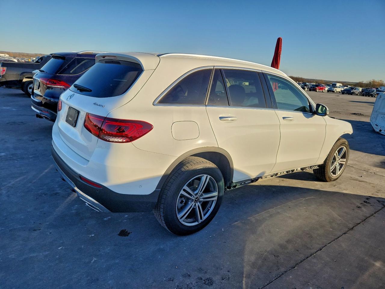 2021 MERCEDES-BENZ GLC 300 4MATIC photo 3