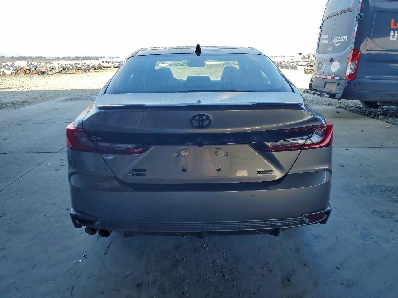 2025 TOYOTA CAMRY XSE photo 11