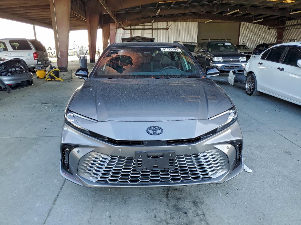 2025 TOYOTA CAMRY XSE photo 9