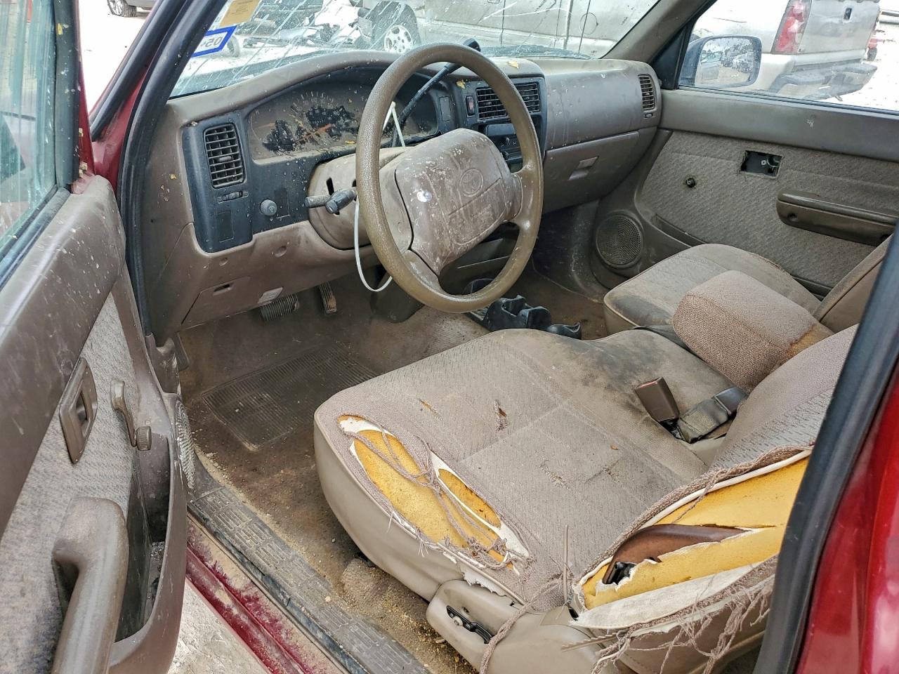 1996 TOYOTA TACOMA XTRACAB photo 8