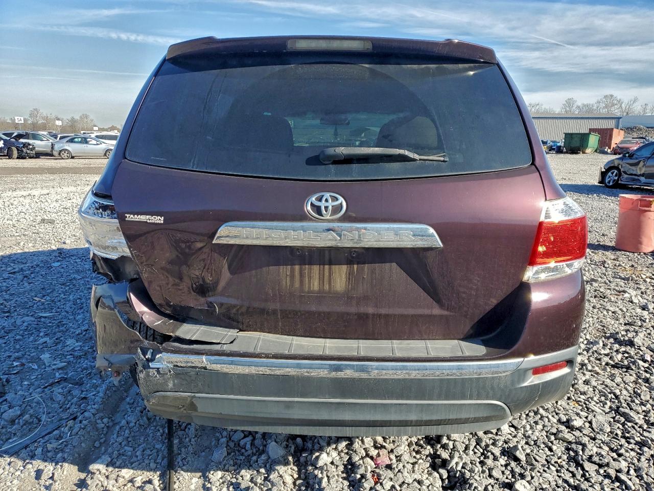 2012 TOYOTA HIGHLANDER BASE photo 6