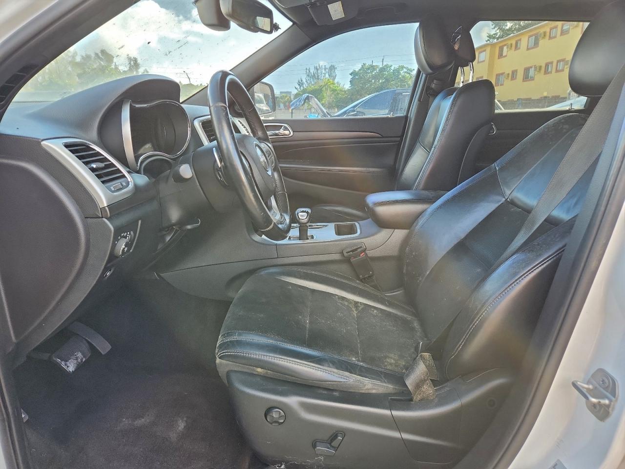 2015 JEEP GRAND CHEROKEE LAREDO photo 7