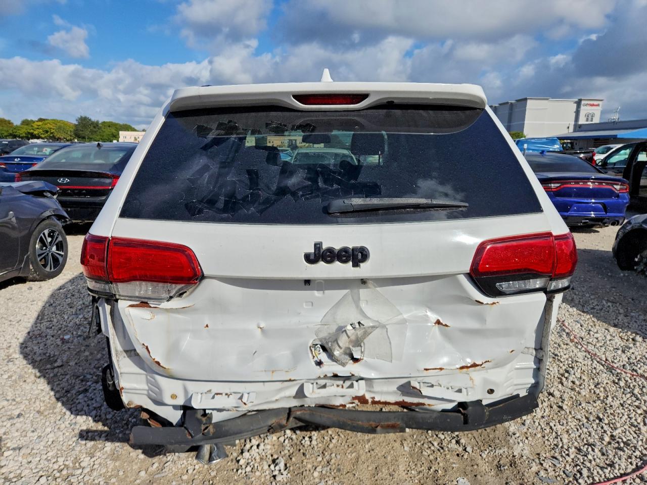 2015 JEEP GRAND CHEROKEE LAREDO photo 6