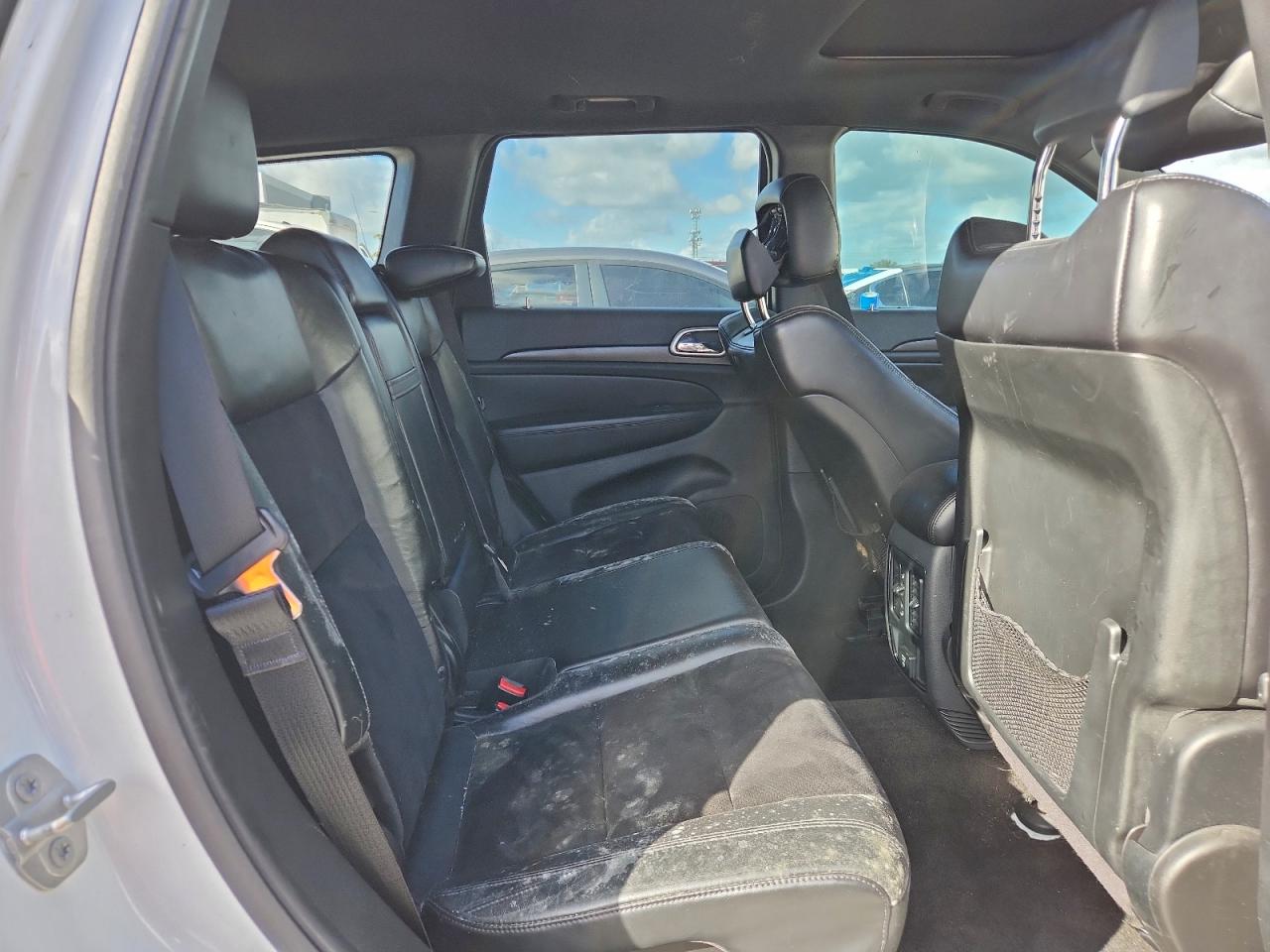 2015 JEEP GRAND CHEROKEE LAREDO photo 10