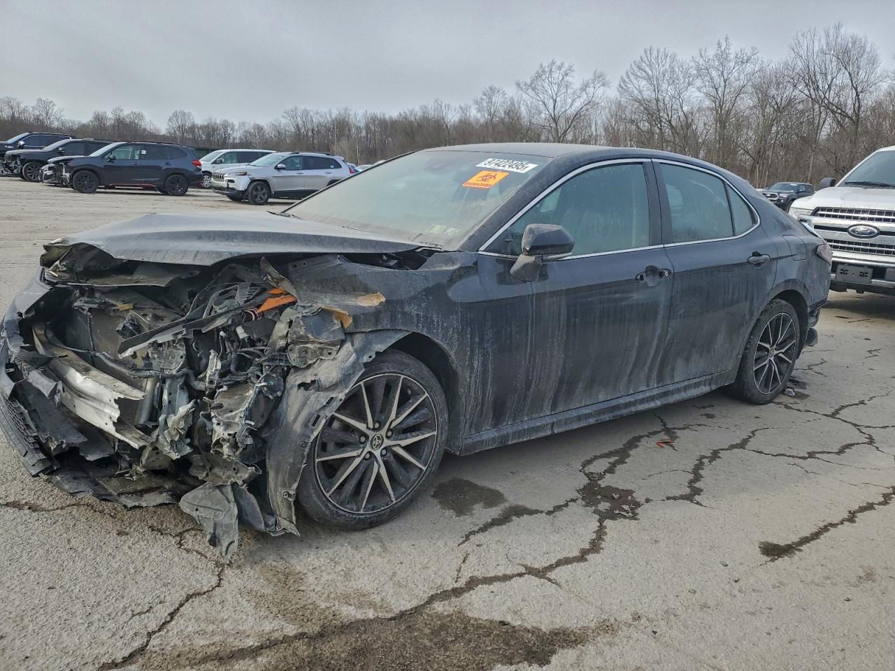 2024 TOYOTA CAMRY