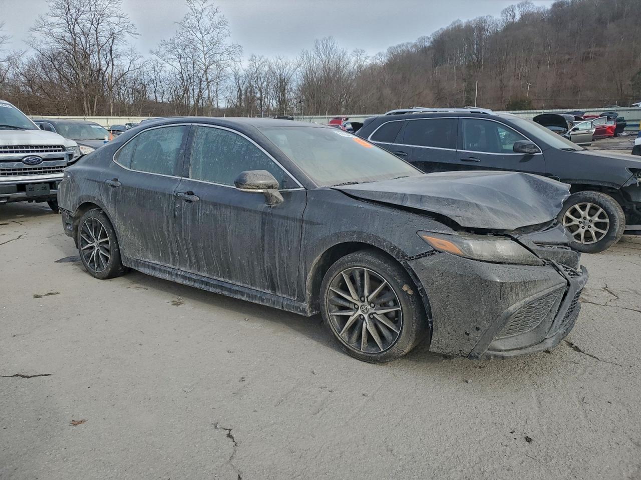 2024 TOYOTA CAMRY SE NIGHT SHADE photo 4