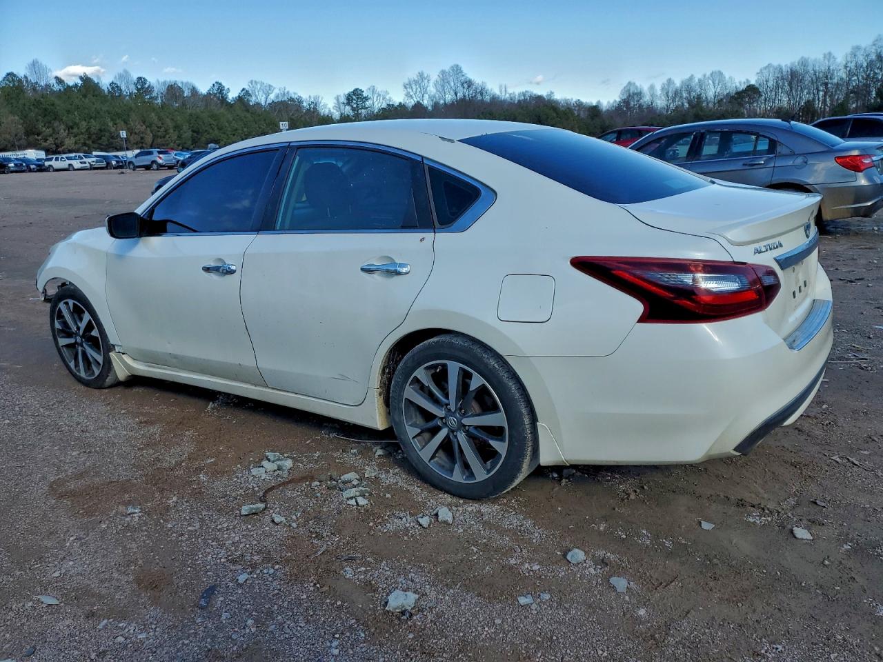 2017 NISSAN ALTIMA 2.5 photo 2