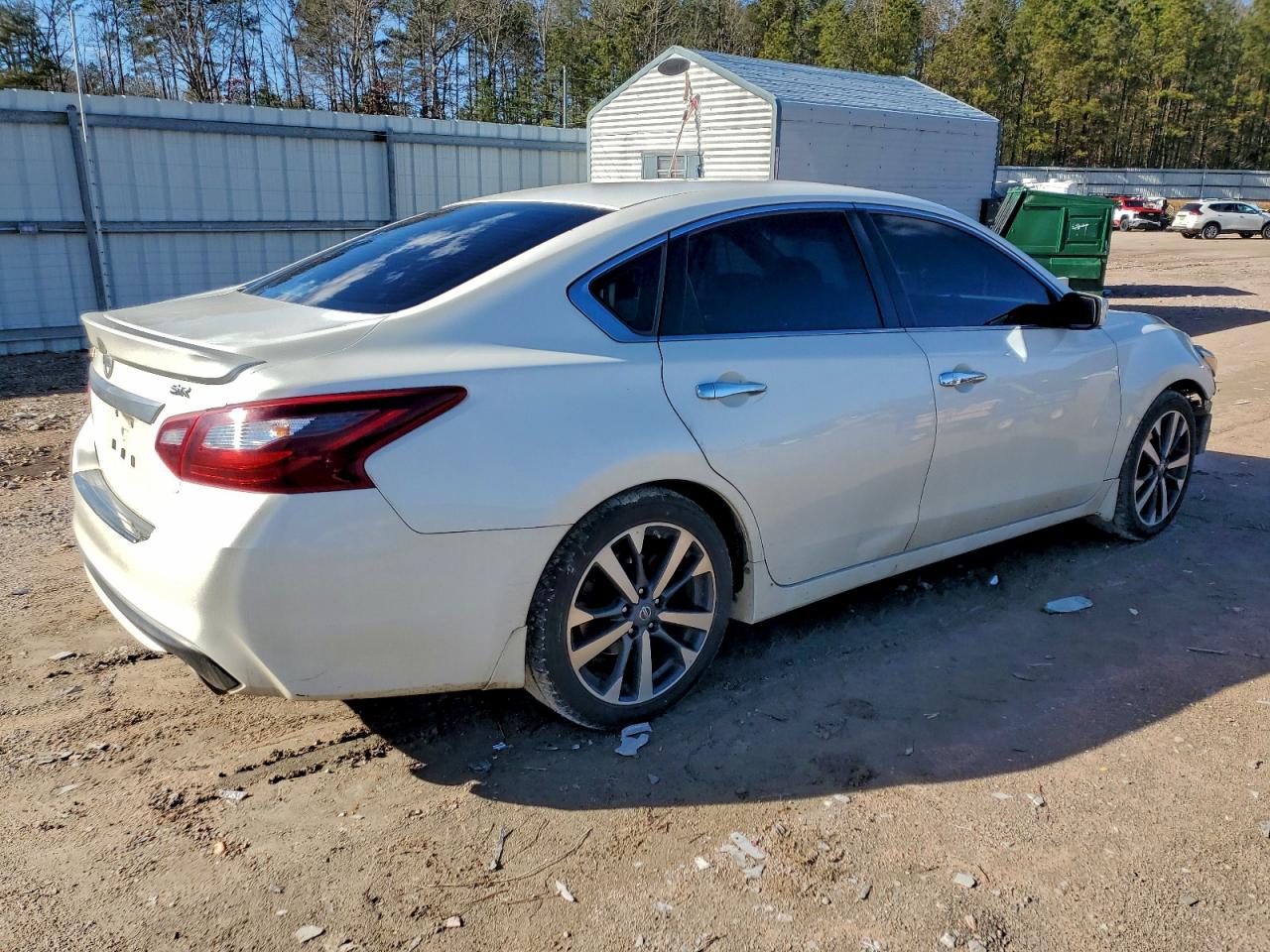 2017 NISSAN ALTIMA 2.5 photo 3