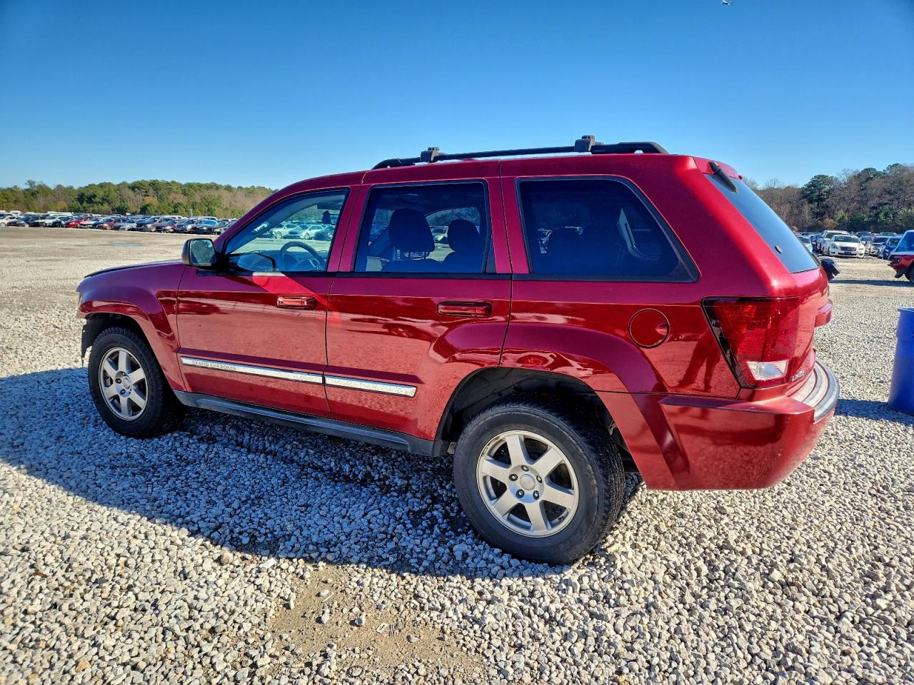 2010 JEEP GRAND CHEROKEE LAREDO photo 2