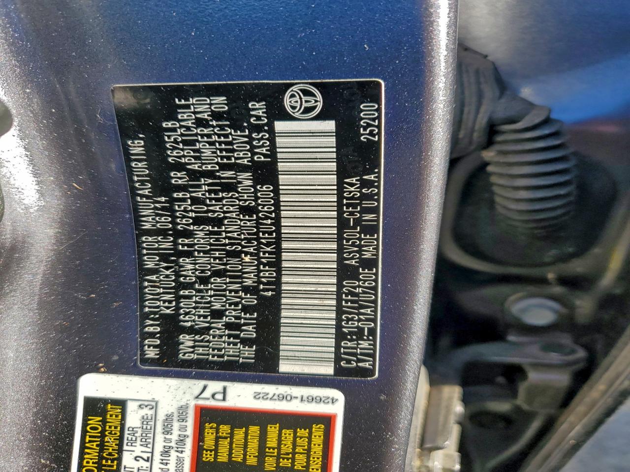 2014 TOYOTA CAMRY L photo 13