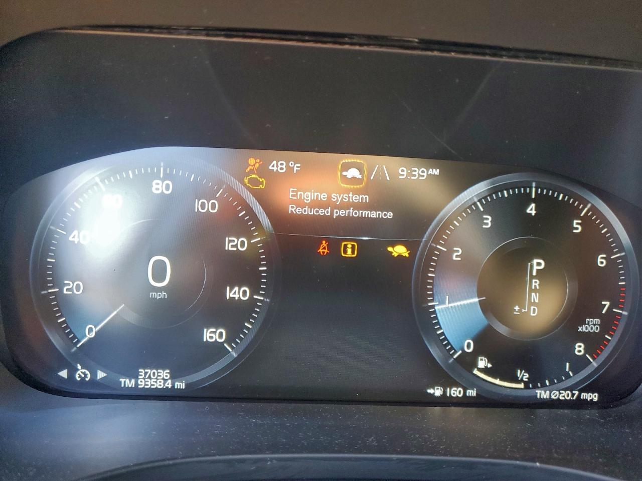 2020 VOLVO XC60 T5 R-DESIGN photo 9