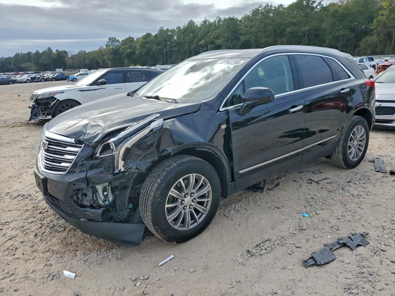 2017 CADILLAC XT5