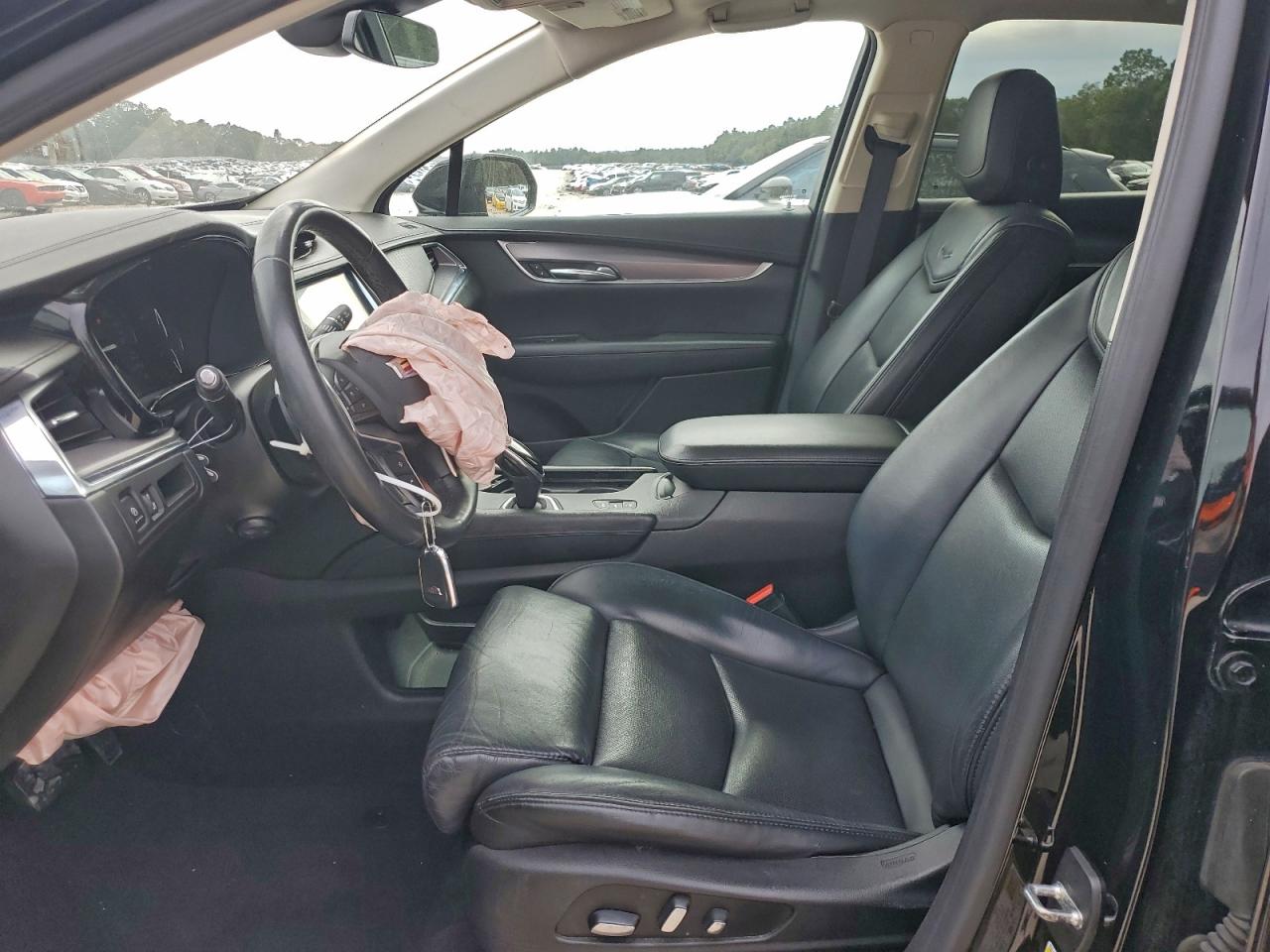 2017 CADILLAC XT5 LUXURY photo 7