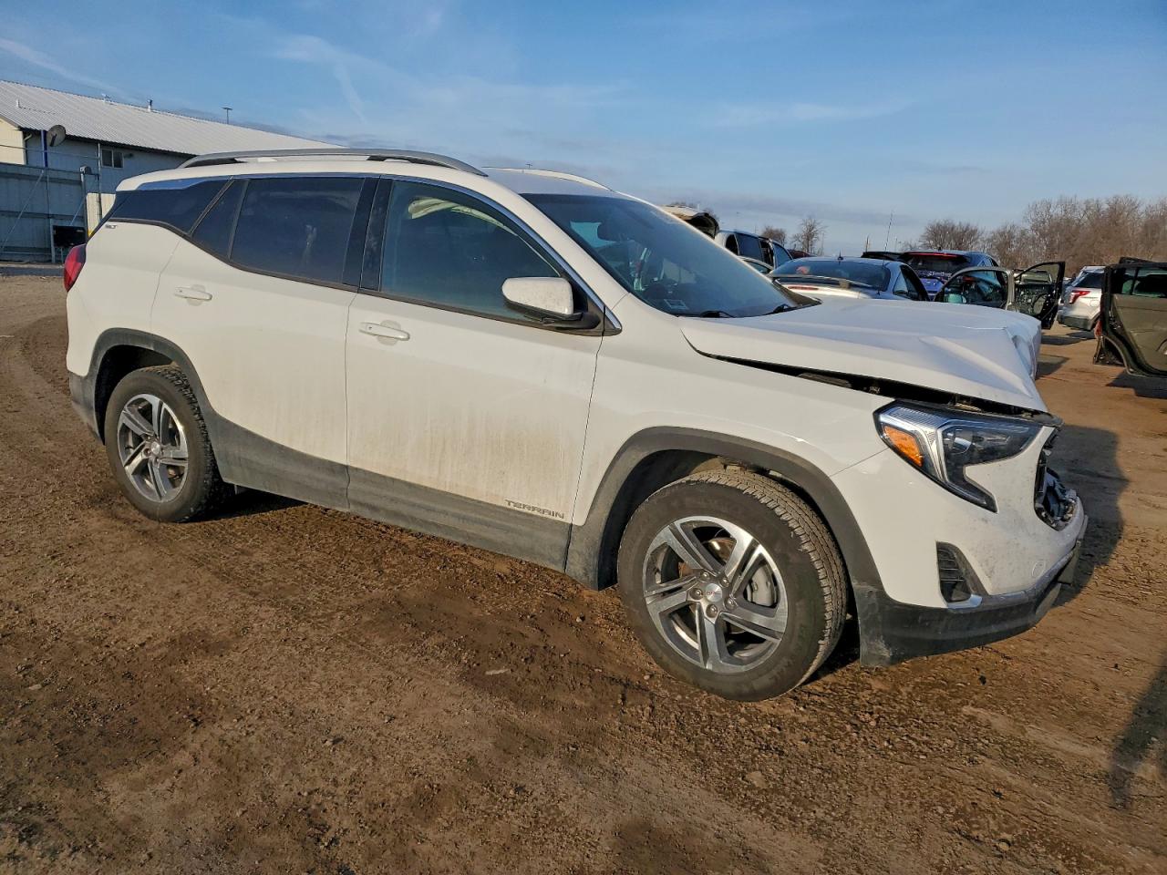 2019 GMC TERRAIN SLT photo 4