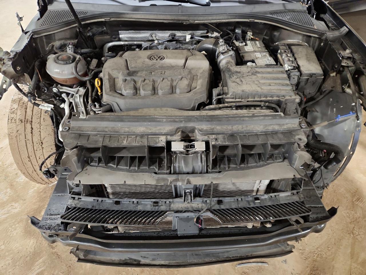 2021 VOLKSWAGEN TIGUAN SE photo 12