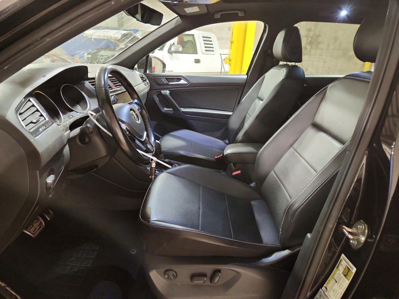 2021 VOLKSWAGEN TIGUAN SE photo 7