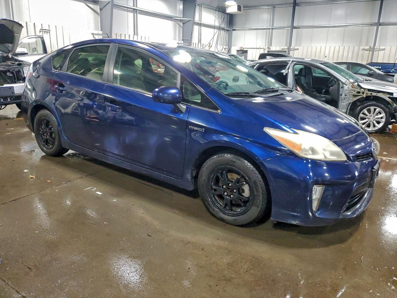 2012 TOYOTA PRIUS photo 4