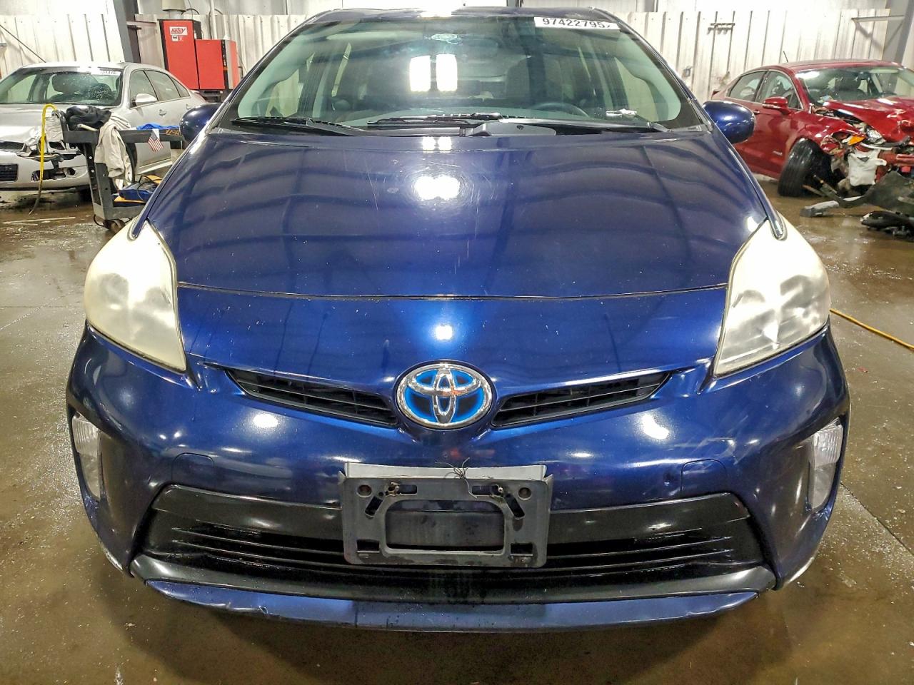2012 TOYOTA PRIUS photo 5