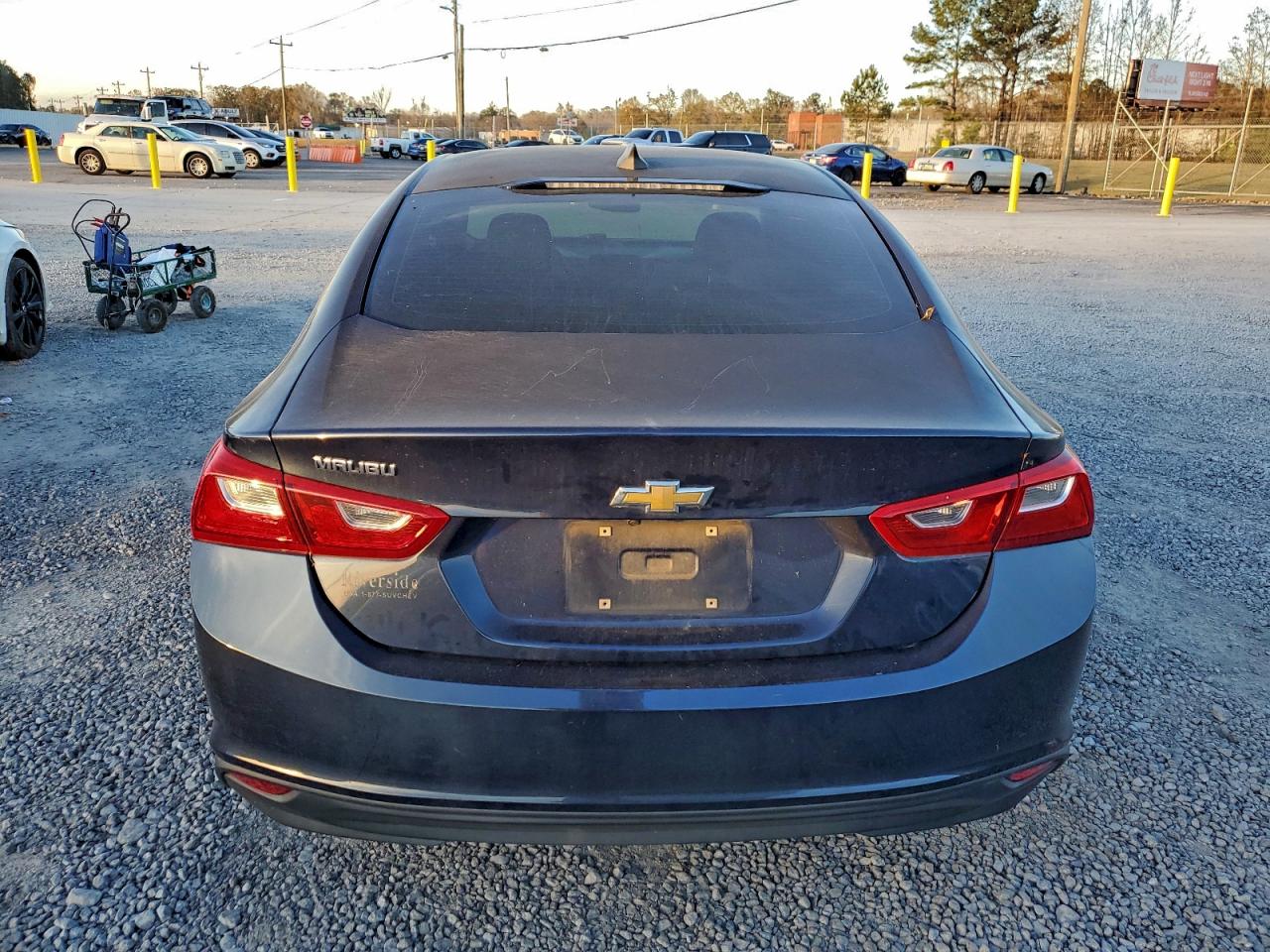 2017 CHEVROLET MALIBU LS photo 6