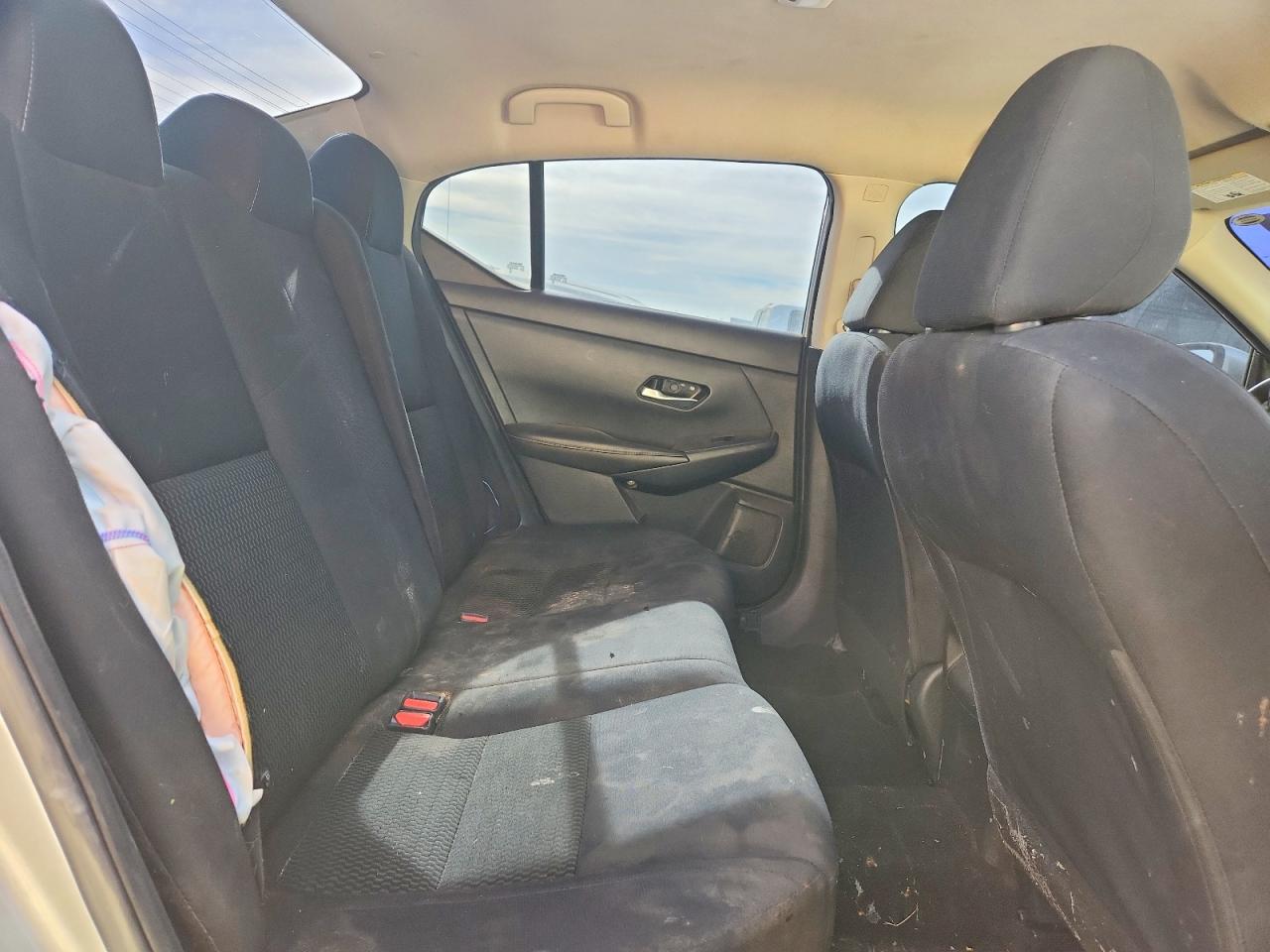 2022 NISSAN SENTRA S photo 10