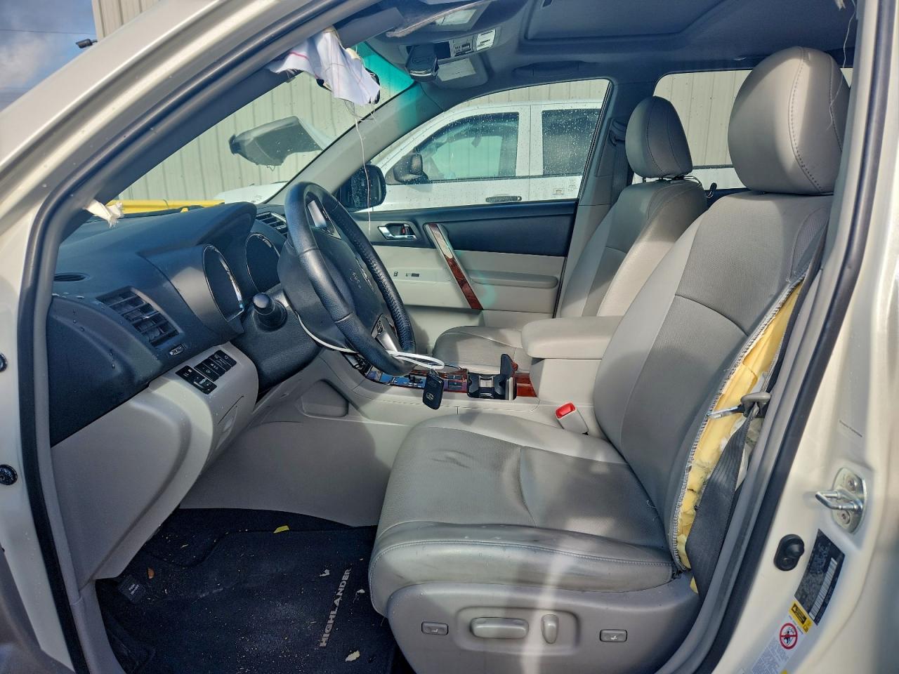 2013 TOYOTA HIGHLANDER LIMITED photo 7