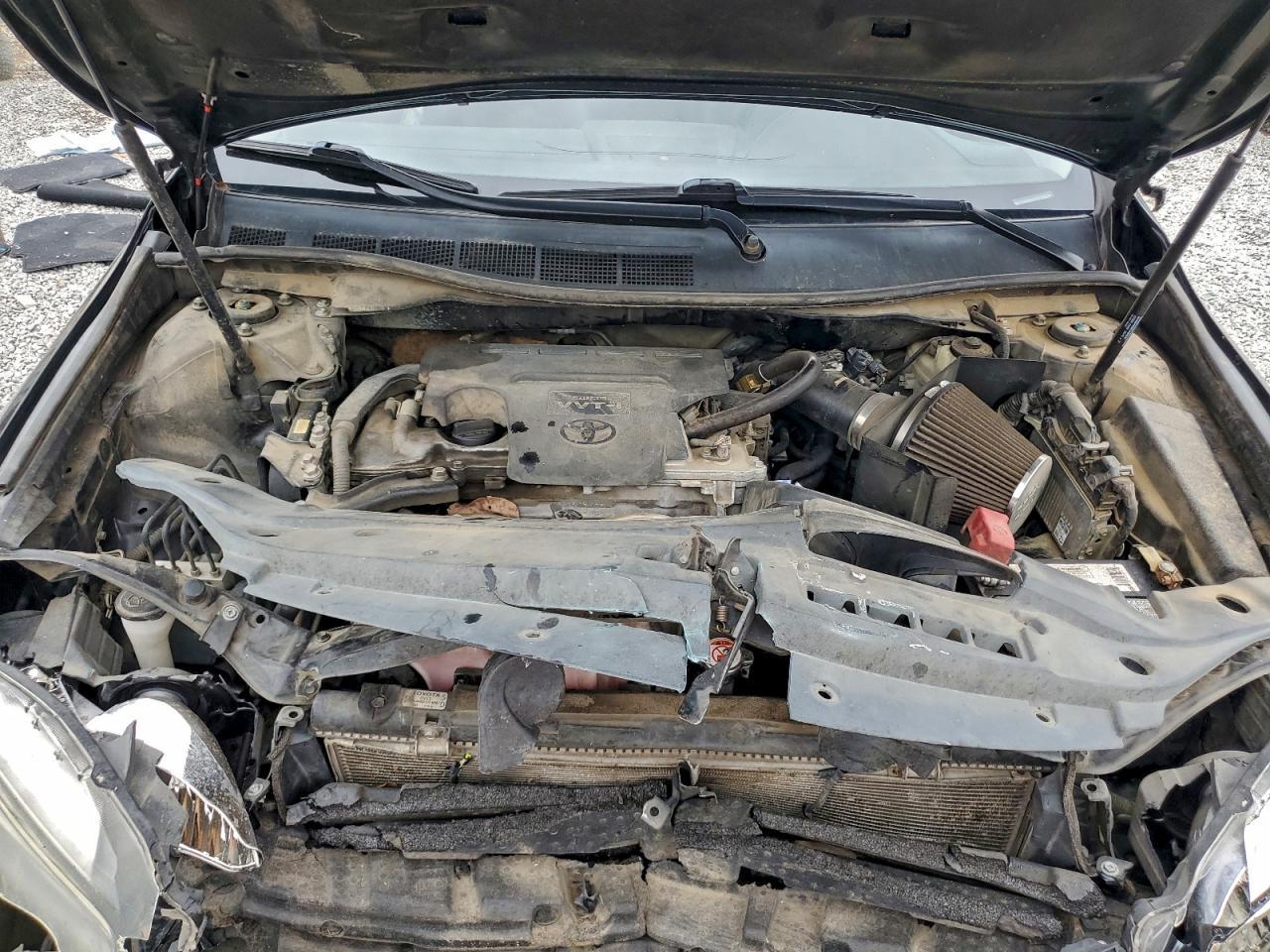 2017 TOYOTA CAMRY LE photo 11