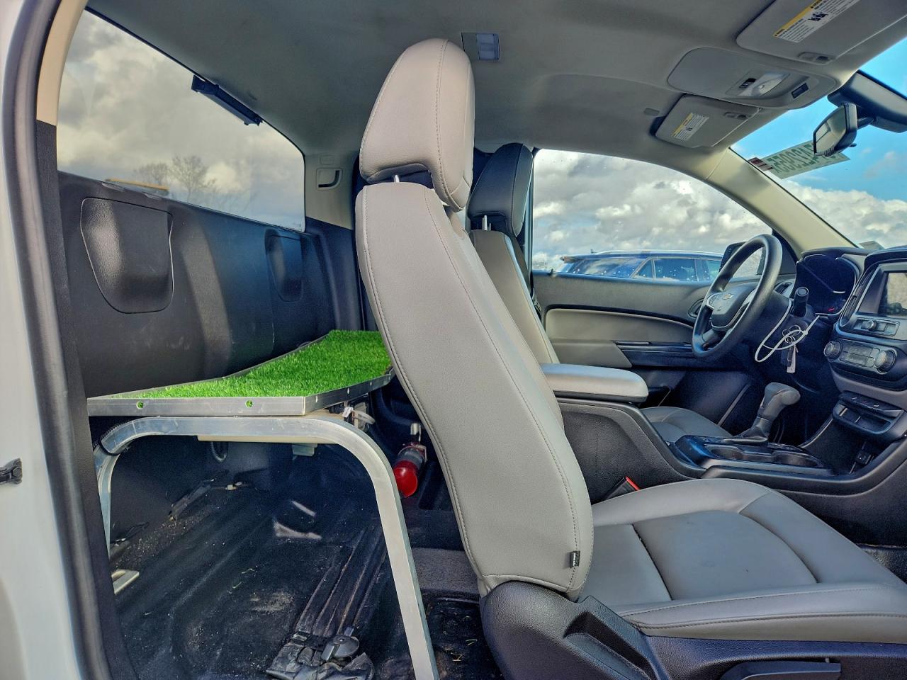 2019 CHEVROLET COLORADO photo 10