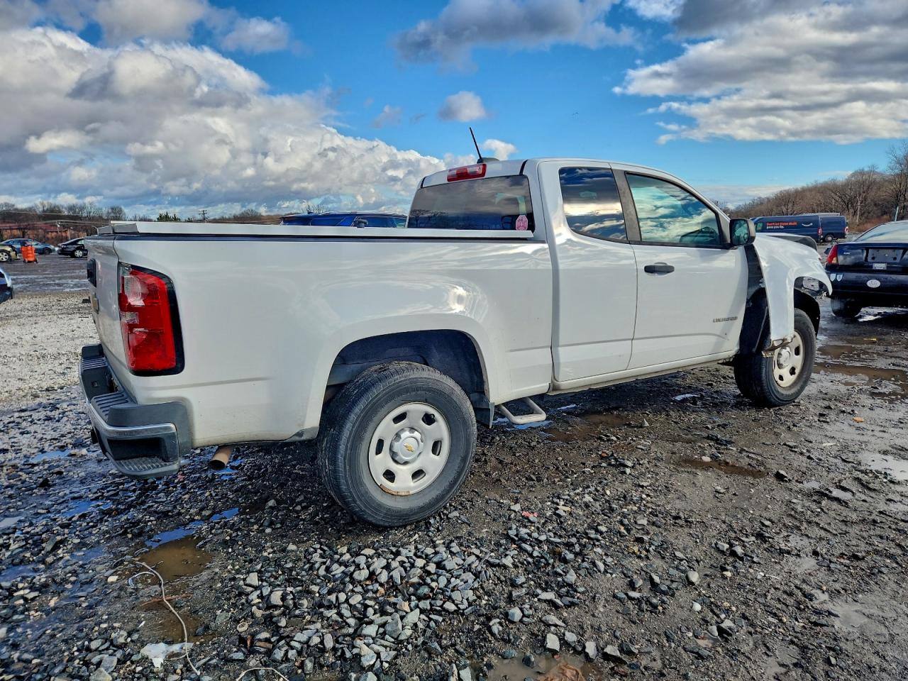 2019 CHEVROLET COLORADO photo 3