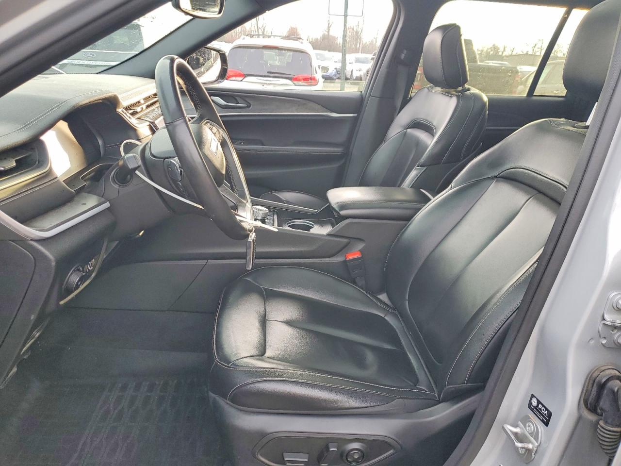 2024 JEEP GRAND CHEROKEE LIMITED photo 7