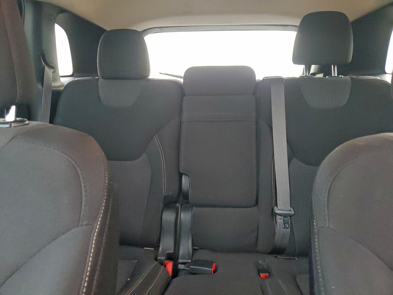 2015 JEEP CHEROKEE LATITUDE photo 10