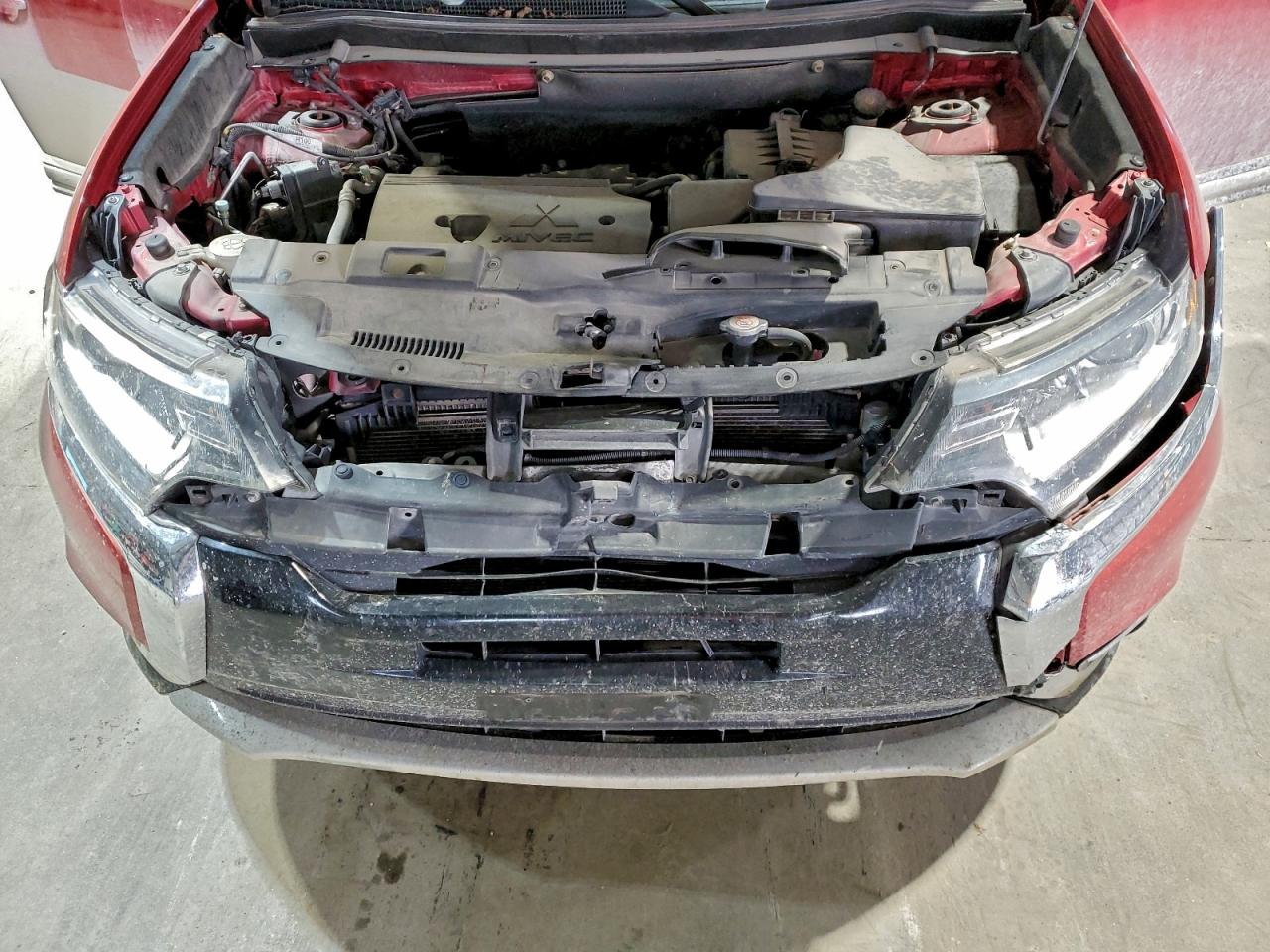 2016 MITSUBISHI OUTLANDER ES photo 12
