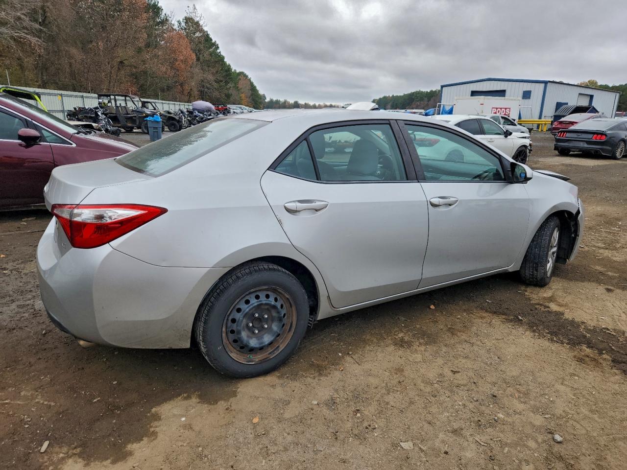 2014 TOYOTA COROLLA L photo 5