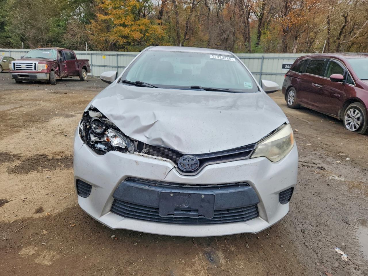 2014 TOYOTA COROLLA L photo 9