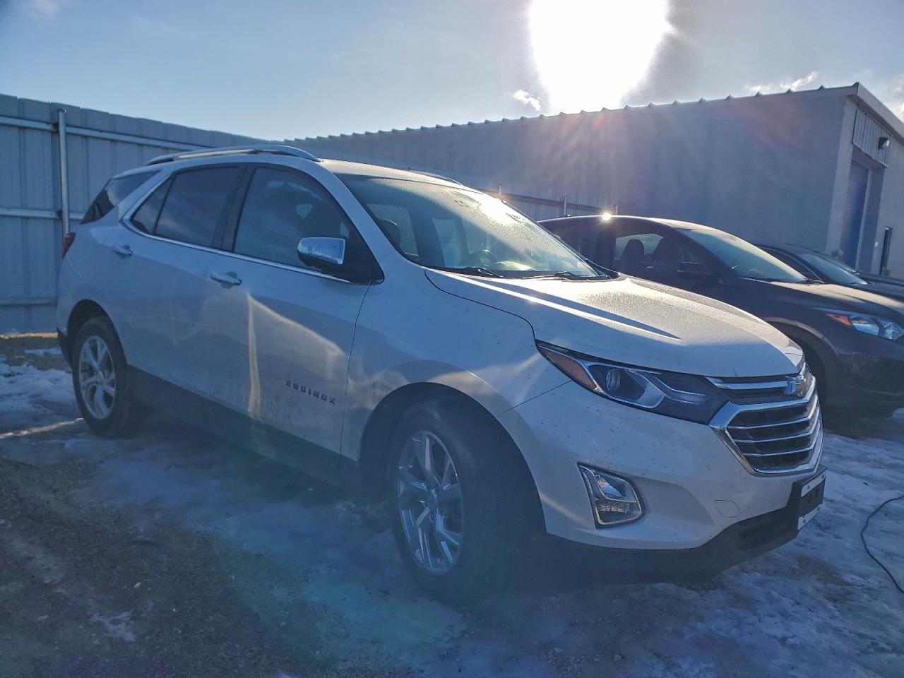 2021 CHEVROLET EQUINOX PREMIER photo 4