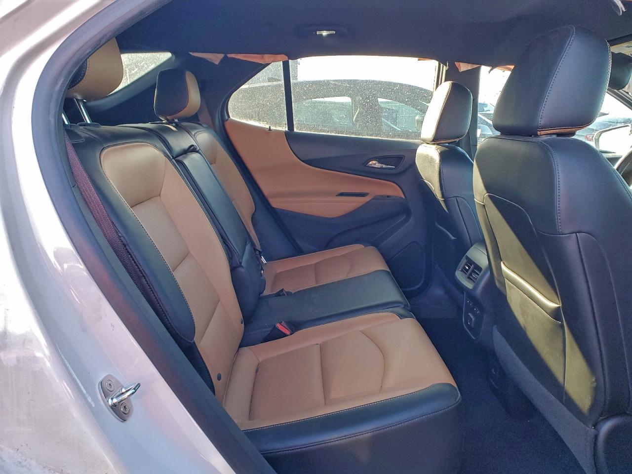2021 CHEVROLET EQUINOX PREMIER photo 11