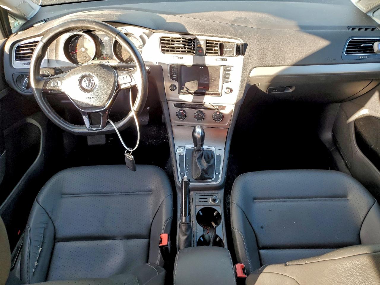 2016 VOLKSWAGEN GOLF SPORTWAGEN S photo 8