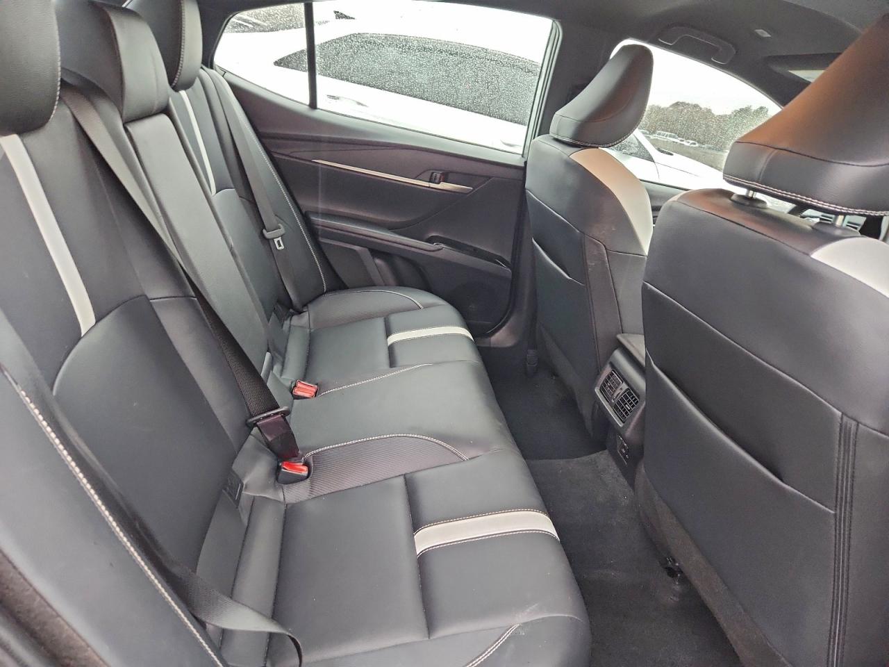 2025 TOYOTA CAMRY XSE photo 10