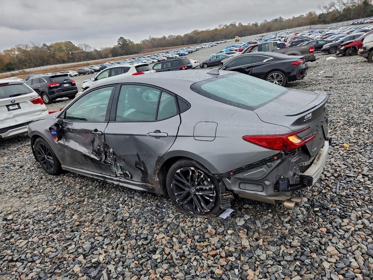 2025 TOYOTA CAMRY XSE photo 2