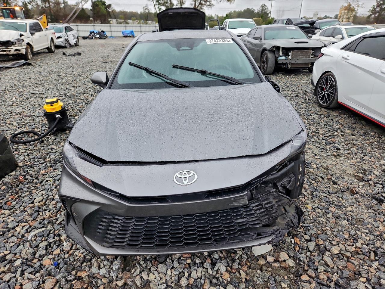 2025 TOYOTA CAMRY XSE photo 5
