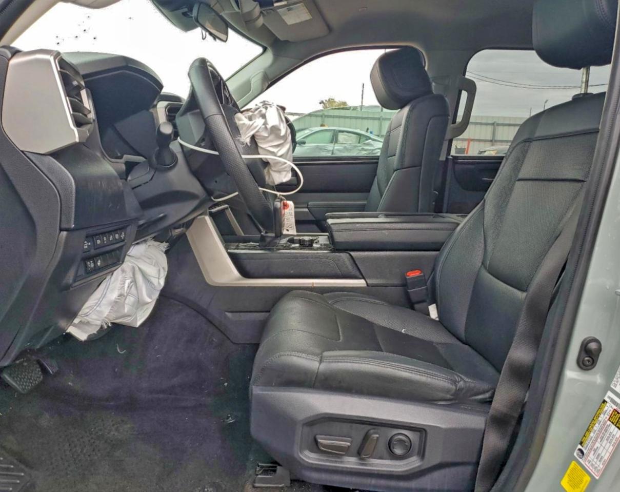 2024 TOYOTA TUNDRA CREWMAX SR photo 7