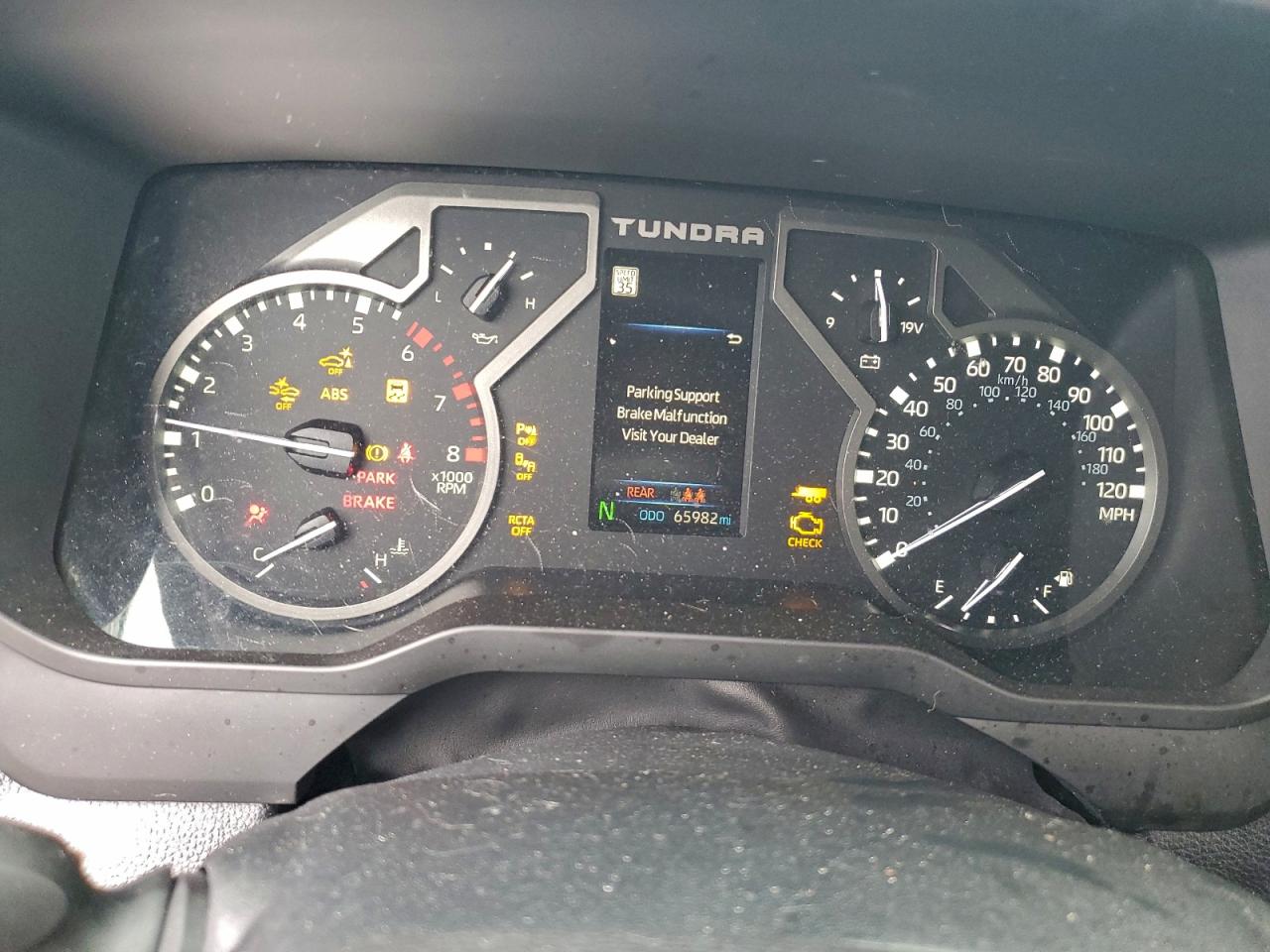 2024 TOYOTA TUNDRA CREWMAX SR photo 9