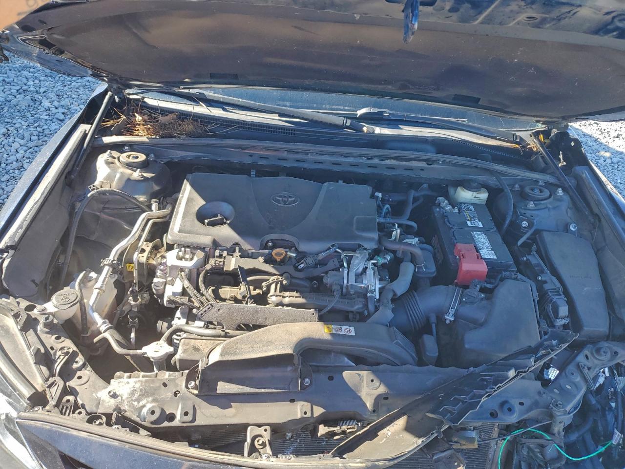 2018 TOYOTA CAMRY SE photo 11