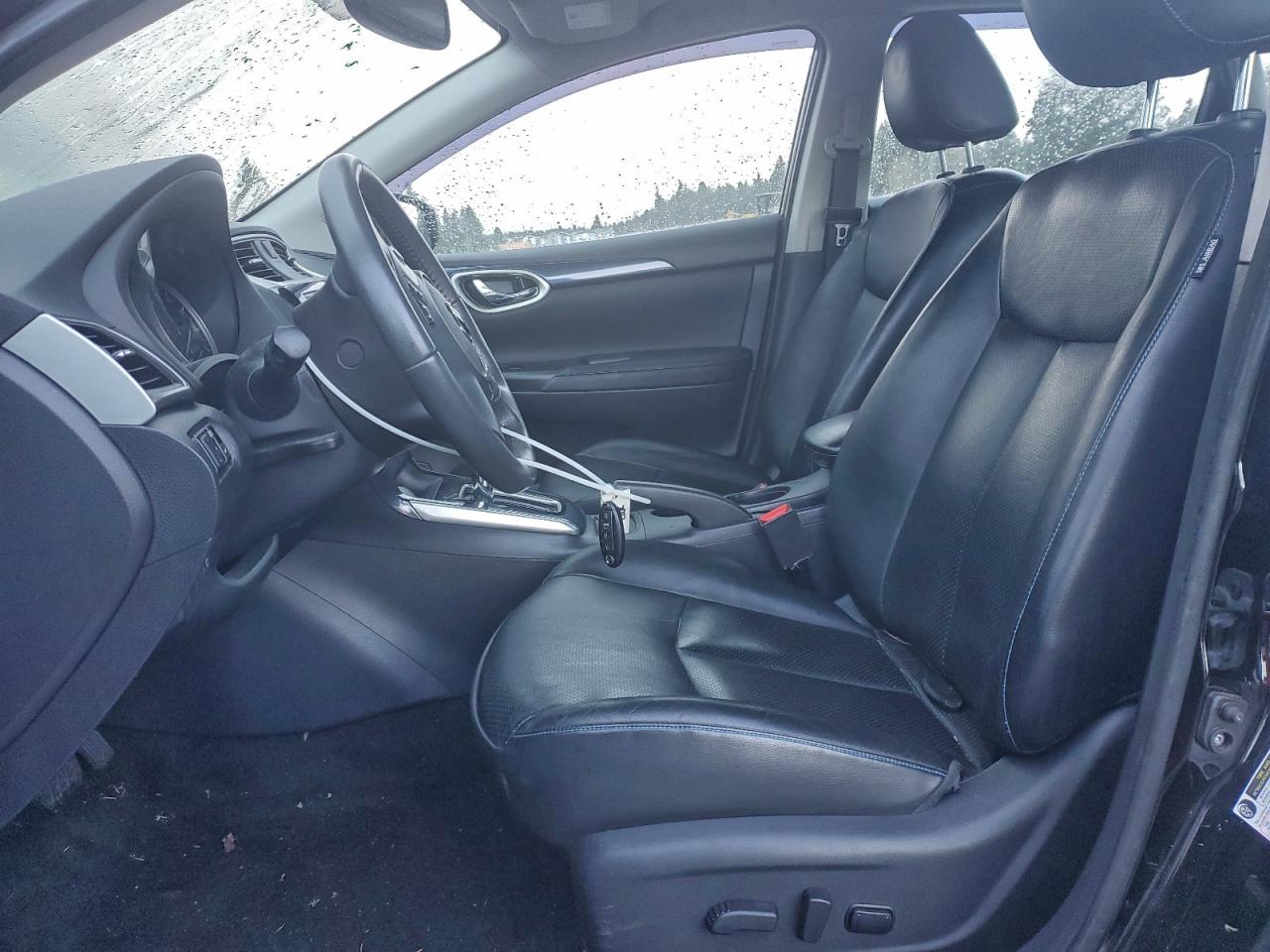 2016 NISSAN SENTRA S photo 7
