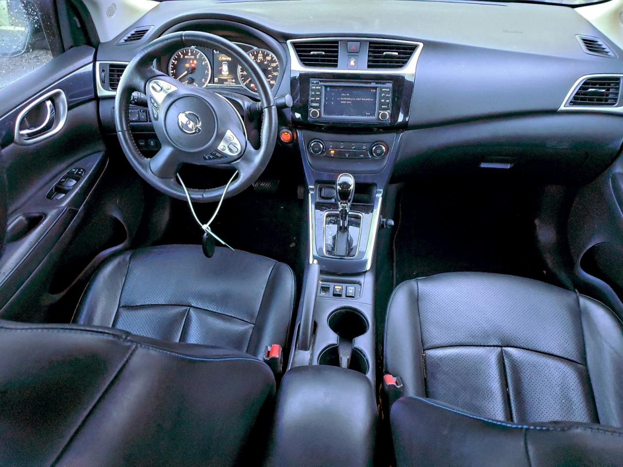 2016 NISSAN SENTRA S photo 8