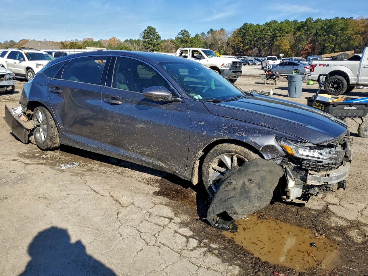 2018 HONDA ACCORD LX photo 4