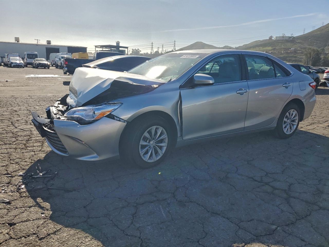 2016 TOYOTA CAMRY