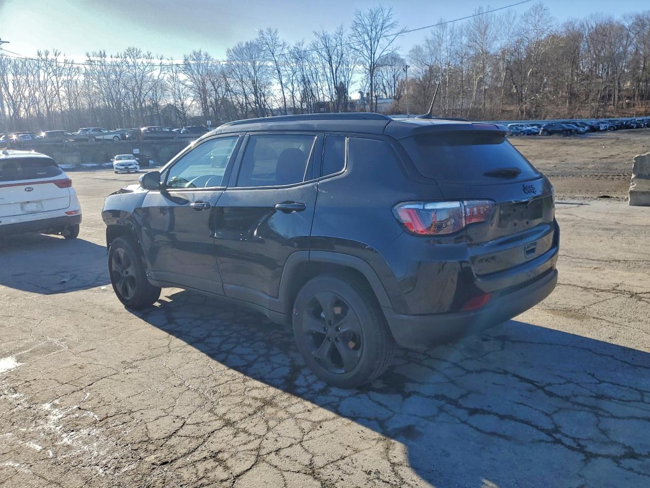2021 JEEP COMPASS LATITUDE photo 2